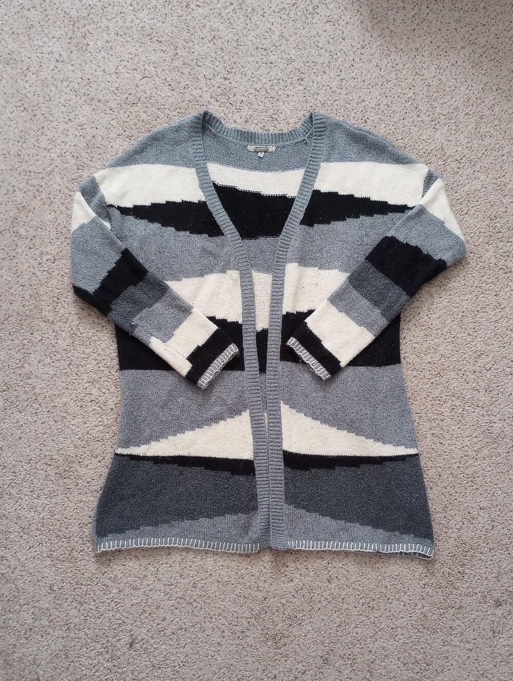 Gimmicks Cardigan Small